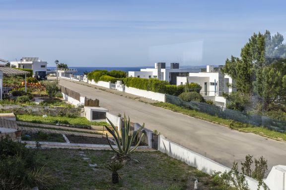 Villa Sunrise - modern villa in Espartal