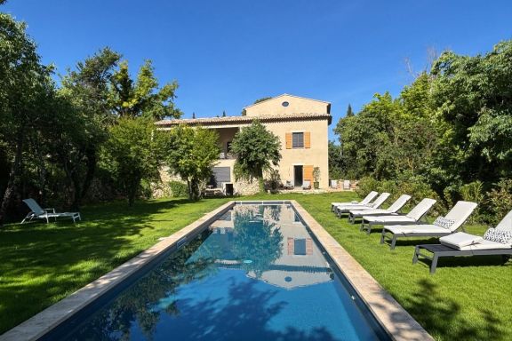 Mas des Oliviers, Superb Provençal villa 