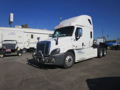 2015 Freightliner Cascadia heavy-truck for sale Any Town, IA - stock number 4058