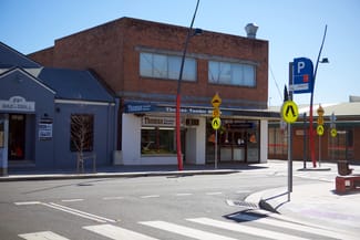 Offices commercial property leased at 154-156 John Street Singleton NSW 2330