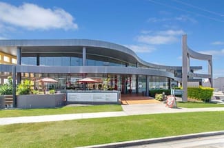 Shop & Retail commercial property leased at 5 Bayswater Road Hyde Park QLD 4812
