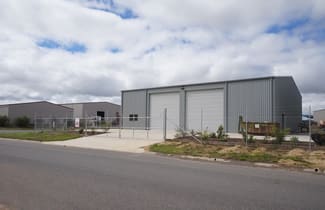 Factory, Warehouse & Industrial commercial property leased at 5-7 Thora Cleland Drive Mareeba QLD 4880