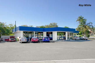 Shop & Retail commercial property leased at 177 Government Road Labrador QLD 4215