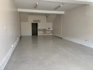 Shop & Retail commercial property leased at 2 Lawson Street Oakleigh East VIC 3166