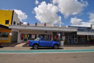 Showrooms / Bulky Goods commercial property leased at 120B Charters Towers Road Hermit Park QLD 4812