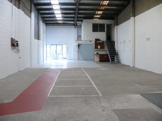 Factory, Warehouse & Industrial commercial property leased at 8/38 Bridge Street Eltham VIC 3095