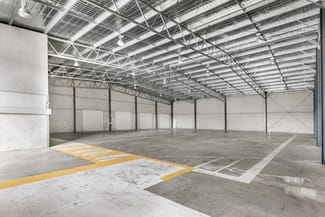 Factory, Warehouse & Industrial commercial property leased at Unit  2/10 Yangan Drive Beresfield NSW 2322