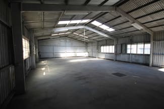 Factory, Warehouse & Industrial commercial property leased at 3/125 Russell Street Cleveland QLD 4163
