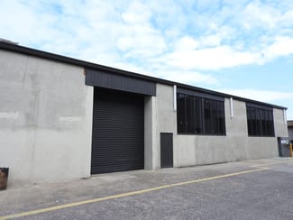 Factory, Warehouse & Industrial commercial property leased at 8/5 Elma Road Cheltenham VIC 3192