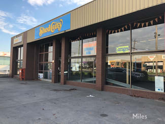 Shop & Retail commercial property leased at 44 Wood Street Thomastown VIC 3074