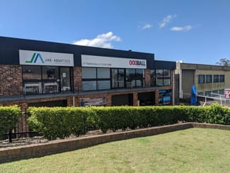 Factory, Warehouse & Industrial commercial property leased at Unit 5/6 Carnarvon Road West Gosford NSW 2250