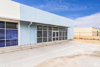 Showrooms / Bulky Goods commercial property leased at 4/10 Vulcan Road Canning Vale WA 6155