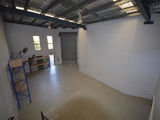 Factory, Warehouse & Industrial commercial property leased at 2/39 Township Drive Burleigh Heads QLD 4220