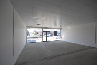 Shop & Retail commercial property leased at 5/617-621 Young Street Albury NSW 2640 Shop & Retail commercial property leased at 5/617-621 Young Street Albury NSW 2640