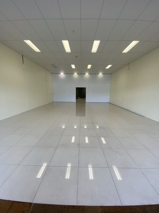 Showrooms / Bulky Goods commercial property leased at 3/5 Caloundra Road Clarkson WA 6030 Showrooms / Bulky Goods commercial property leased at 3/5 Caloundra Road Clarkson WA 6030