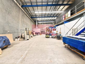 Showrooms / Bulky Goods commercial property leased at 32 Raglan Road Auburn NSW 2144