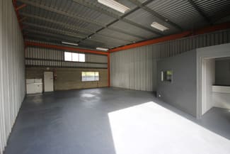 Factory, Warehouse & Industrial commercial property leased at 4/76 Andrew Street Wynnum QLD 4178 Factory, Warehouse & Industrial commercial property leased at 4/76 Andrew Street Wynnum QLD 4178