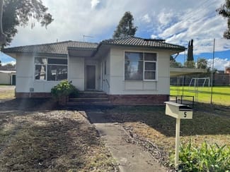 Offices commercial property leased at 5 Fulton Street Penrith NSW 2750 Offices commercial property leased at 5 Fulton Street Penrith NSW 2750