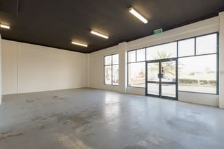 Showrooms / Bulky Goods commercial property leased at 3/68 - 70 Malaga Drive Malaga WA 6090