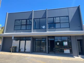 Shop & Retail commercial property leased at 33 Commercial Place Drouin VIC 3818