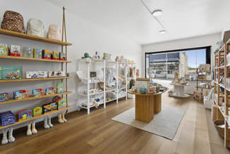 Shop & Retail commercial property leased at 24 Lawrence Street Freshwater NSW 2096