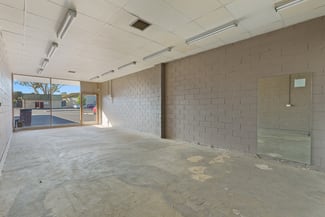 Shop & Retail commercial property leased at 8/115 Anzac Avenue Seymour VIC 3660