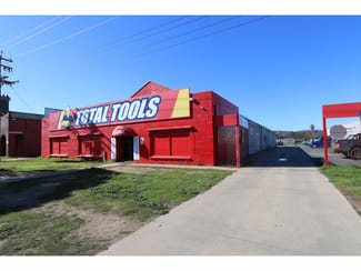 Factory, Warehouse & Industrial commercial property leased at 10 Dobney Avenue Wagga Wagga NSW 2650 Factory, Warehouse & Industrial commercial property leased at 10 Dobney Avenue Wagga Wagga NSW 2650