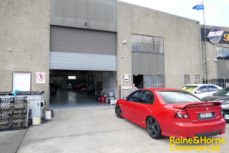 Showrooms / Bulky Goods commercial property leased at 1/5 Mitchell Road Moorebank NSW 2170