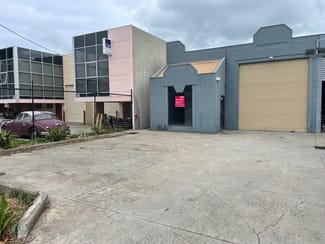 Showrooms / Bulky Goods commercial property leased at 1/32 Fulton Street Oakleigh VIC 3166