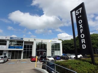 Showrooms / Bulky Goods commercial property leased at 4/57 Oxford Street Bulimba QLD 4171