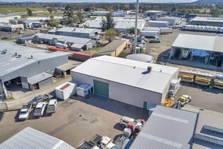 Factory, Warehouse & Industrial commercial property leased at 3/59-61 Plain Street Tamworth NSW 2340