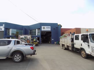 Showrooms / Bulky Goods commercial property leased at 1/61-63 Shearson Crescent Mentone VIC 3194 Showrooms / Bulky Goods commercial property leased at 1/61-63 Shearson Crescent Mentone VIC 3194