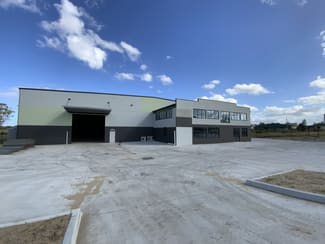 Factory, Warehouse & Industrial commercial property leased at 15 Ivory Close Heatherbrae NSW 2324
