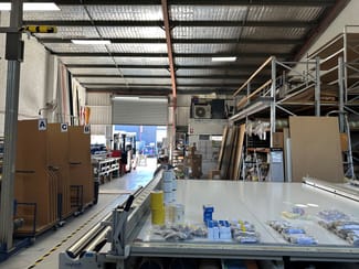 Factory, Warehouse & Industrial commercial property leased at 8/58 Wecker Road Mansfield QLD 4122