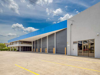 Factory, Warehouse & Industrial commercial property leased at 693 Boundary Road Coopers Plains QLD 4108