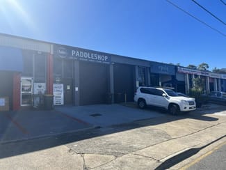 Factory, Warehouse & Industrial commercial property leased at 60 Deshon Street Woolloongabba QLD 4102