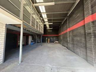 Factory, Warehouse & Industrial commercial property sold at Unit 2B/4 Louise Avenue Ingleburn NSW 2565