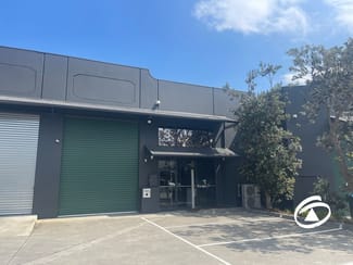 Showrooms / Bulky Goods commercial property leased at 3 Intrepid Street Berwick VIC 3806