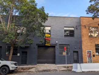 Showrooms / Bulky Goods commercial property leased at 21 McCauley Street Alexandria NSW 2015
