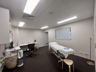 Offices commercial property leased at 3/3375 Pacific Highway Slacks Creek QLD 4127 Offices commercial property leased at 3/3375 Pacific Highway Slacks Creek QLD 4127