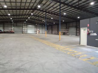 Factory, Warehouse & Industrial commercial property leased at Tenancy 1/33 Redden Street Portsmith QLD 4870