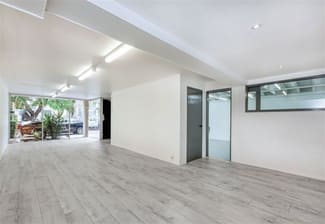 Showrooms / Bulky Goods commercial property leased at UNIT 3/23 ANTHONY STREET West End QLD 4101 Showrooms / Bulky Goods commercial property leased at UNIT 3/23 ANTHONY STREET West End QLD 4101
