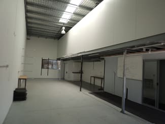 Factory, Warehouse & Industrial commercial property leased at 9/8-10 Christensen Road Stapylton QLD 4207