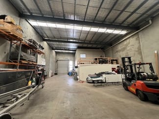 Showrooms / Bulky Goods commercial property for lease at 2/71 Strzelecki Avenue Sunshine West VIC 3020 Showrooms / Bulky Goods commercial property for lease at 2/71 Strzelecki Avenue Sunshine West VIC 3020