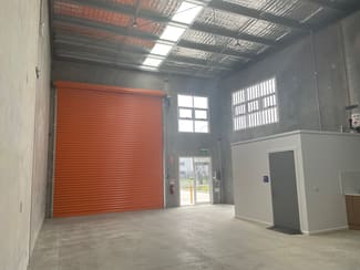 Factory, Warehouse & Industrial commercial property leased at 1/4 Curtiss Close Tamworth NSW 2340