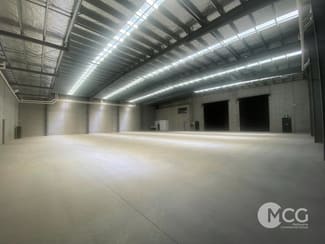 Showrooms / Bulky Goods commercial property leased at 50 Droomer Way Tarneit VIC 3029