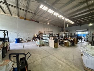 Other commercial property leased at 2/92 Chetwynd St Loganholme QLD 4129 Other commercial property leased at 2/92 Chetwynd St Loganholme QLD 4129