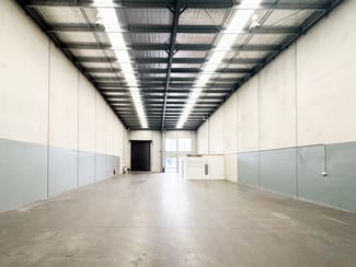 Factory, Warehouse & Industrial commercial property leased at 18/99 Bald Hill Road Pakenham VIC 3810