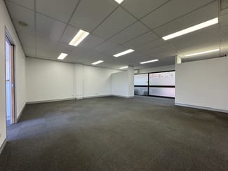 Shop & Retail commercial property leased at 2/2 Grevillea Street Tanah Merah QLD 4128