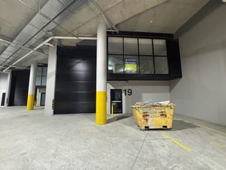 Showrooms / Bulky Goods commercial property leased at Unit 19/21 Marigold Street Revesby NSW 2212